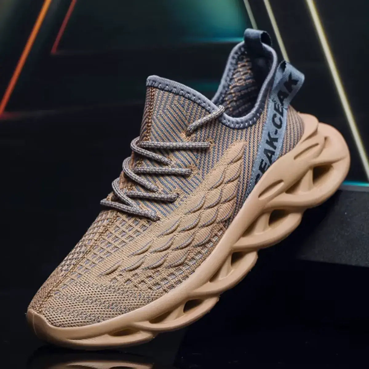 Pulse Fit Sneakers